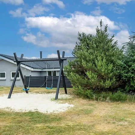 Ve328-vejers-strand-engesovej-28 *